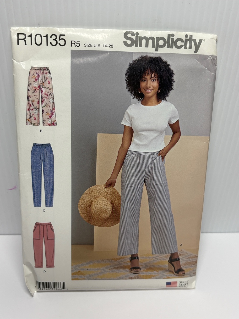 Simplicity Easy Sew Pants R10135 sizes 14-22